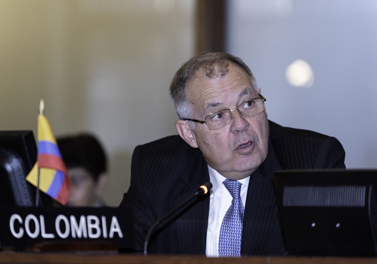 Embajador de Colombia ante la OEA presidió el  periodo de sesiones de la Asamblea General 