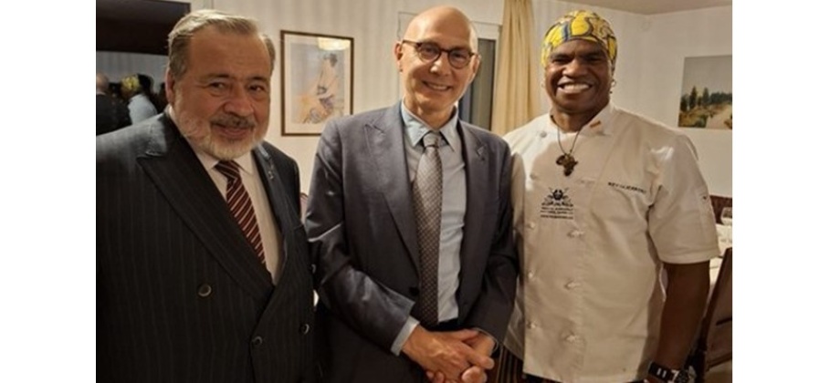 El Chef del Pacífico colombiano Rey Guerrero visitó Ginebra - Suiza como parte de la estrategia cultural de la cancillería «Colombia Plural»