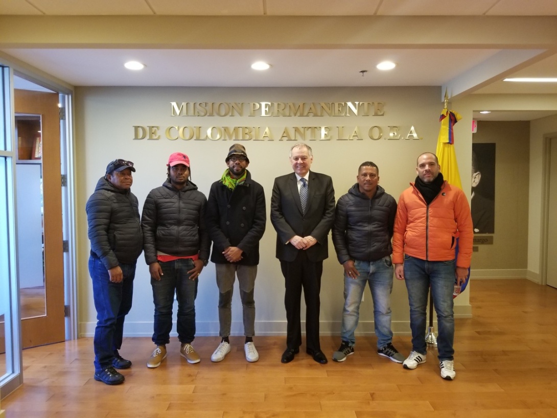 Visita del grupo musical Elkin Robinson, uno de los artistas más representativos de la música del archipiélago Colombia 